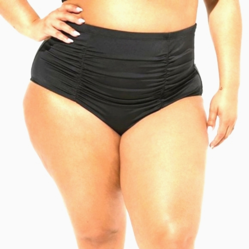 ❤️NWT TORRID SWIM BOTTOM TUMMY CONTROL - HIGH WAIST - RUCHED MESH LINING
